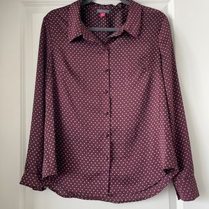 Maroon button up blouse, small flower detail. Size M